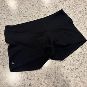 NOBULL Low Rise Short Small